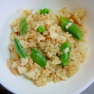 スナップえんどう＆ツナのマヨ醤油入り混ぜご飯